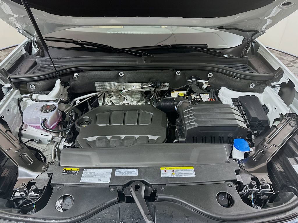 New 2026 Volkswagen Atlas Cross Sport SE image 30