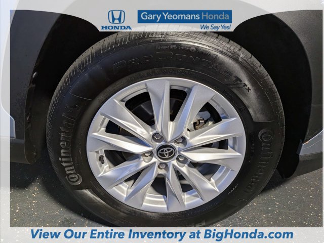 Used 2023 Toyota Corolla Cross LE AWD/4WD image 14