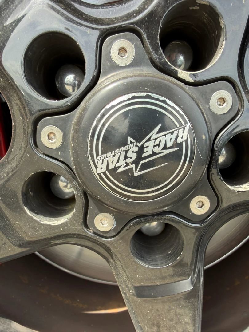 Used 2018 Chevrolet Camaro SS RWD image 31