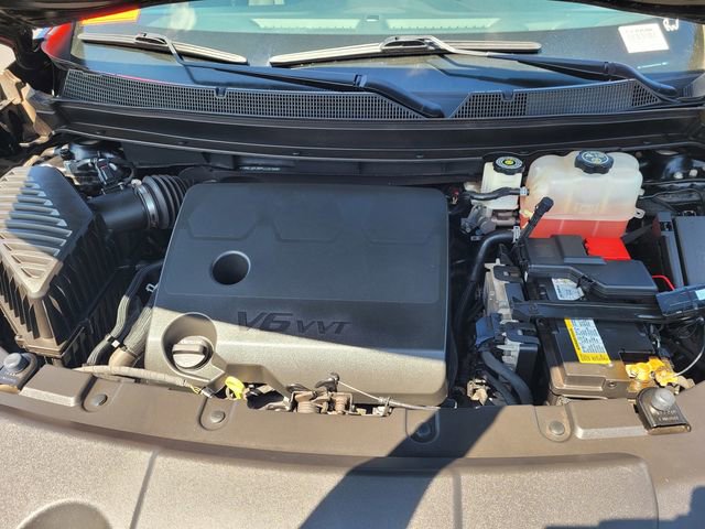 Used 2023 Chevrolet Traverse LT AWD/4WD image 30