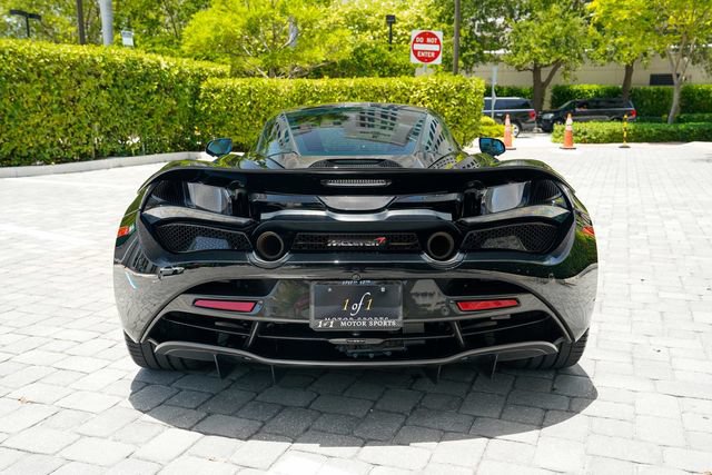 Used 2018 McLaren 720S Performance RWD image 22