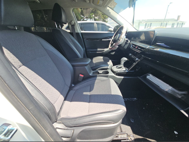 Used 2025 Kia Seltos S FWD image 7