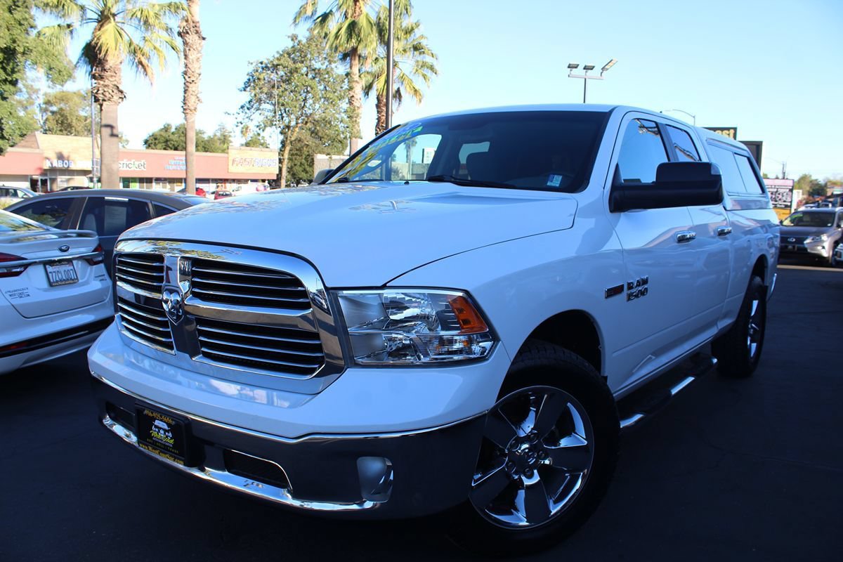 Used 2015 RAM 1500 Big Horn AWD/4WD image 34
