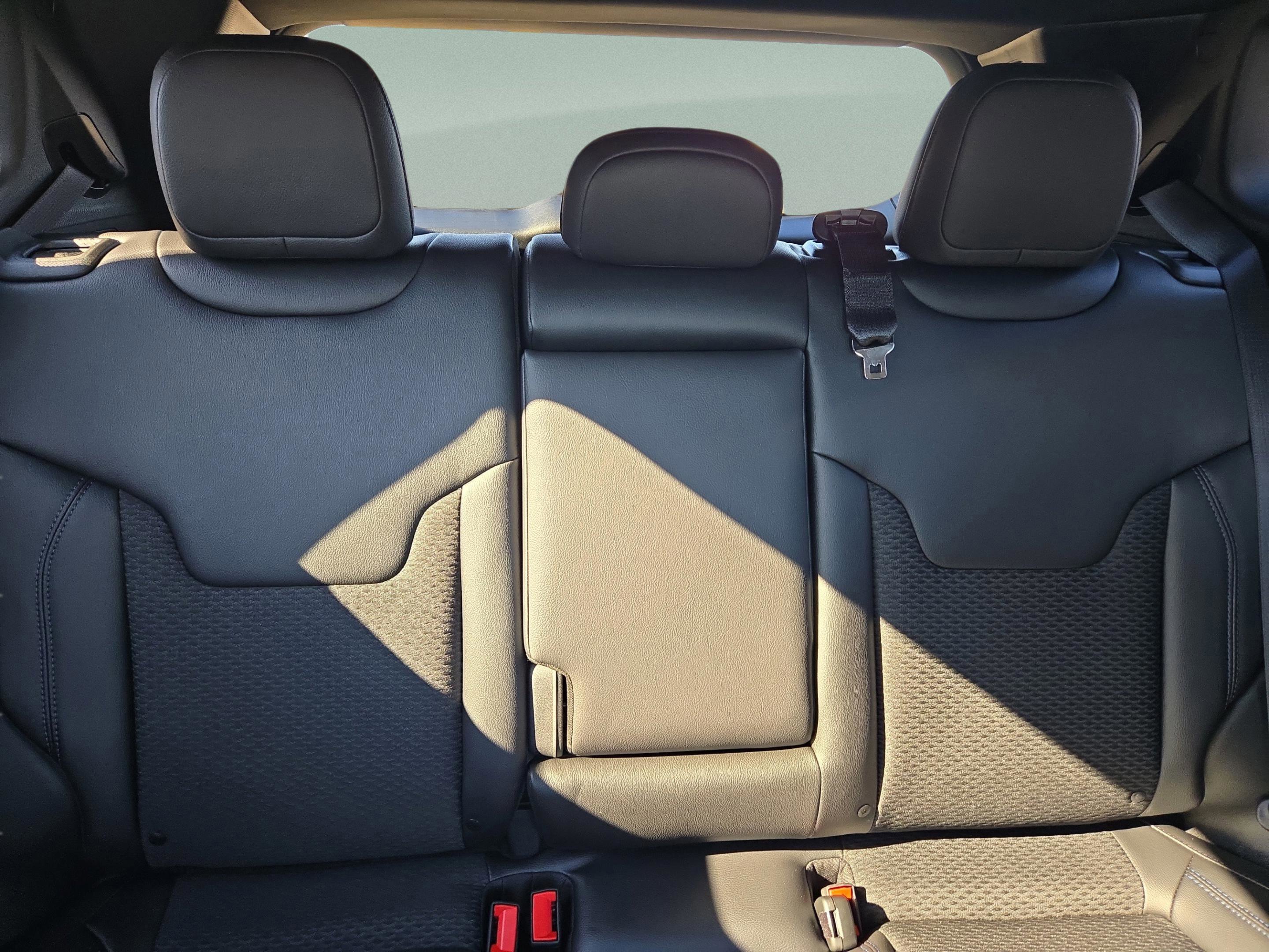 New 2026 Jeep Compass Latitude AWD/4WD image 10