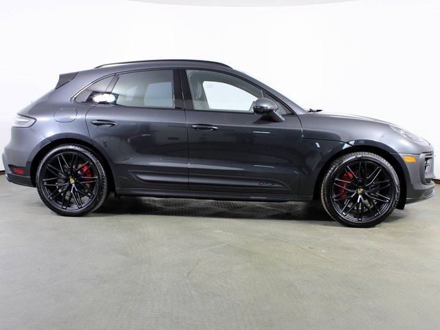 Used 2024 Porsche Macan GTS image 8