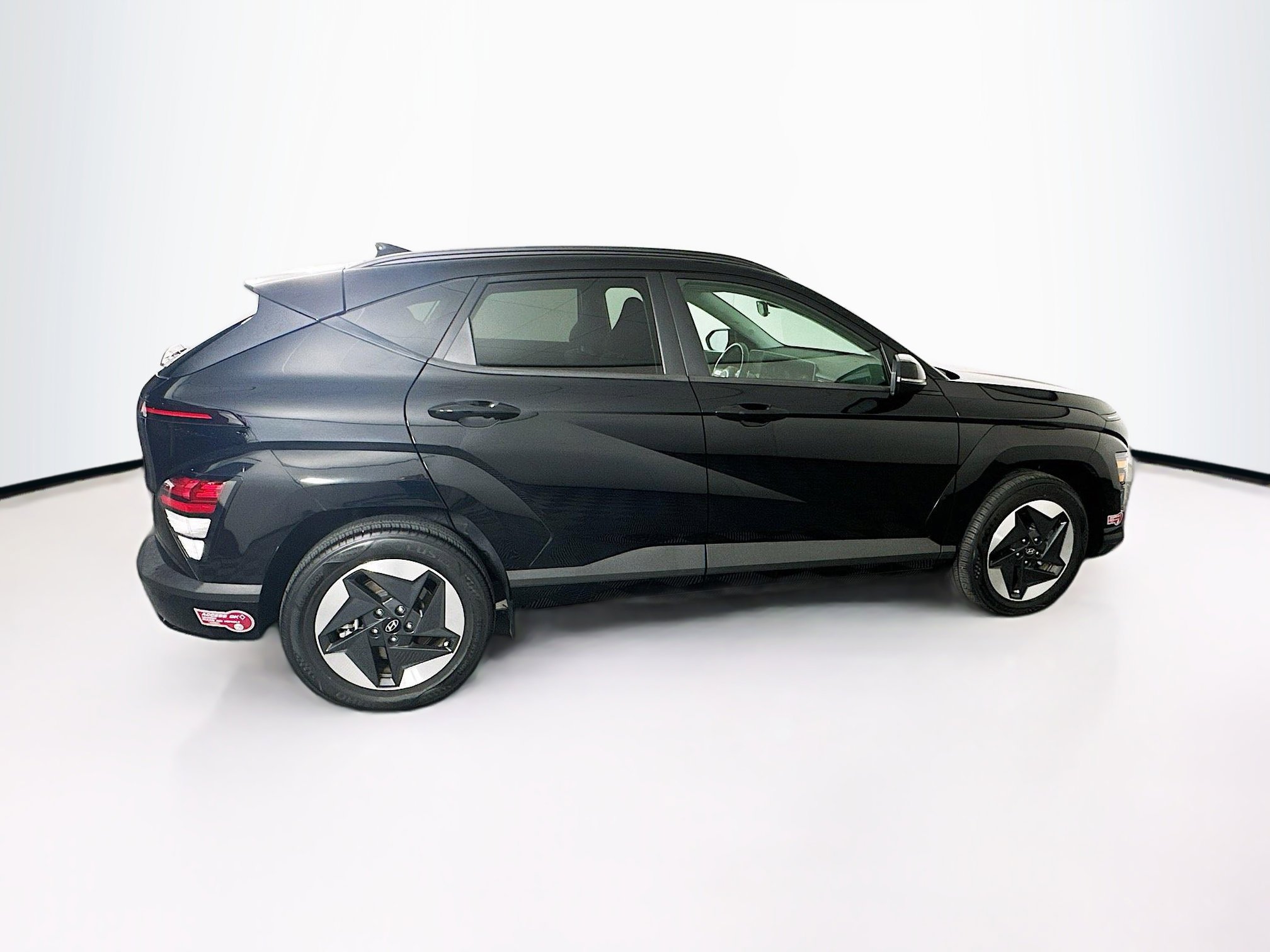 Used 2024 Hyundai Kona SEL FWD image 10