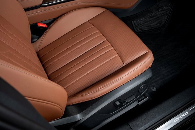 Used 2025 Audi A6 Premium Plus w/ Black Optic Package image 51