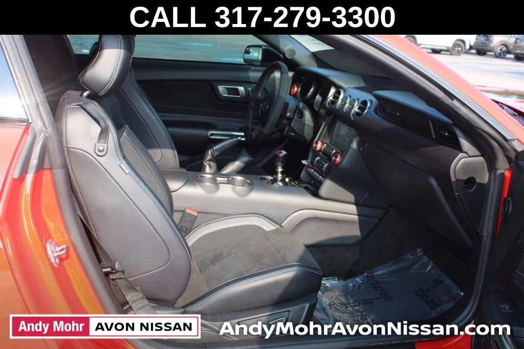 Used 2016 Ford Mustang Shelby GT350 w/ Technology Package RWD image 19