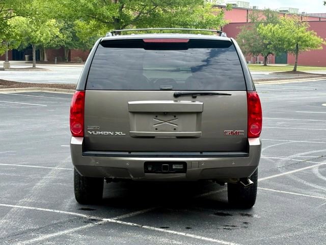 Used 2011 GMC Yukon XL SLT RWD image 6