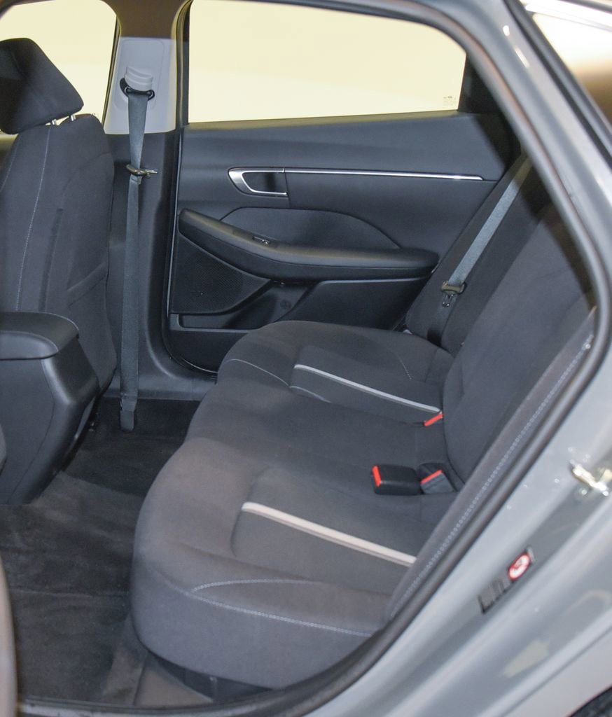 Used 2022 Hyundai Sonata SEL image 4