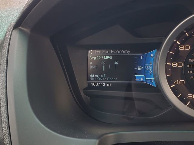 Used 2015 Ford Explorer XLT w/ Equipment Group 202B AWD/4WD image 14
