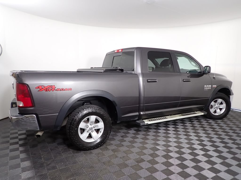 Used 2019 RAM 1500 Classic SLT w/ Protection Group AWD/4WD image 16