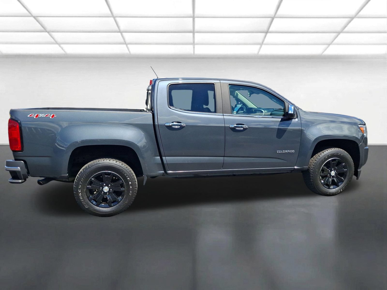 Used 2017 Chevrolet Colorado LT w/ Luxury Package, Chrome AWD/4WD video 2