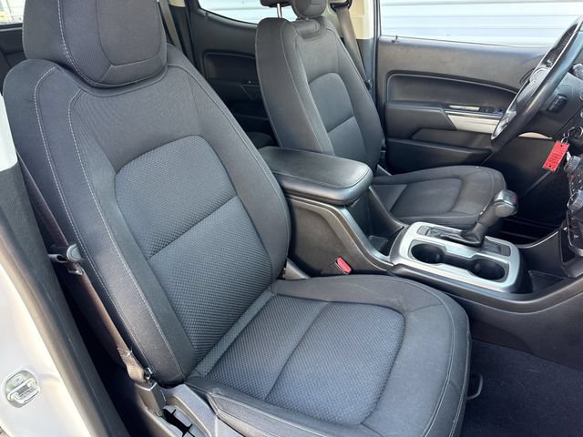Used 2020 Chevrolet Colorado LT w/ LT Convenience Package RWD image 23