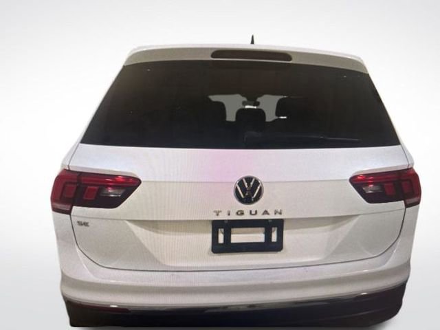 Used 2023 Volkswagen Tiguan SE image 12