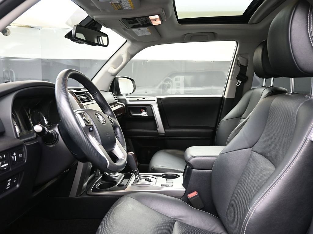 Used 2023 Toyota 4Runner Limited image 24