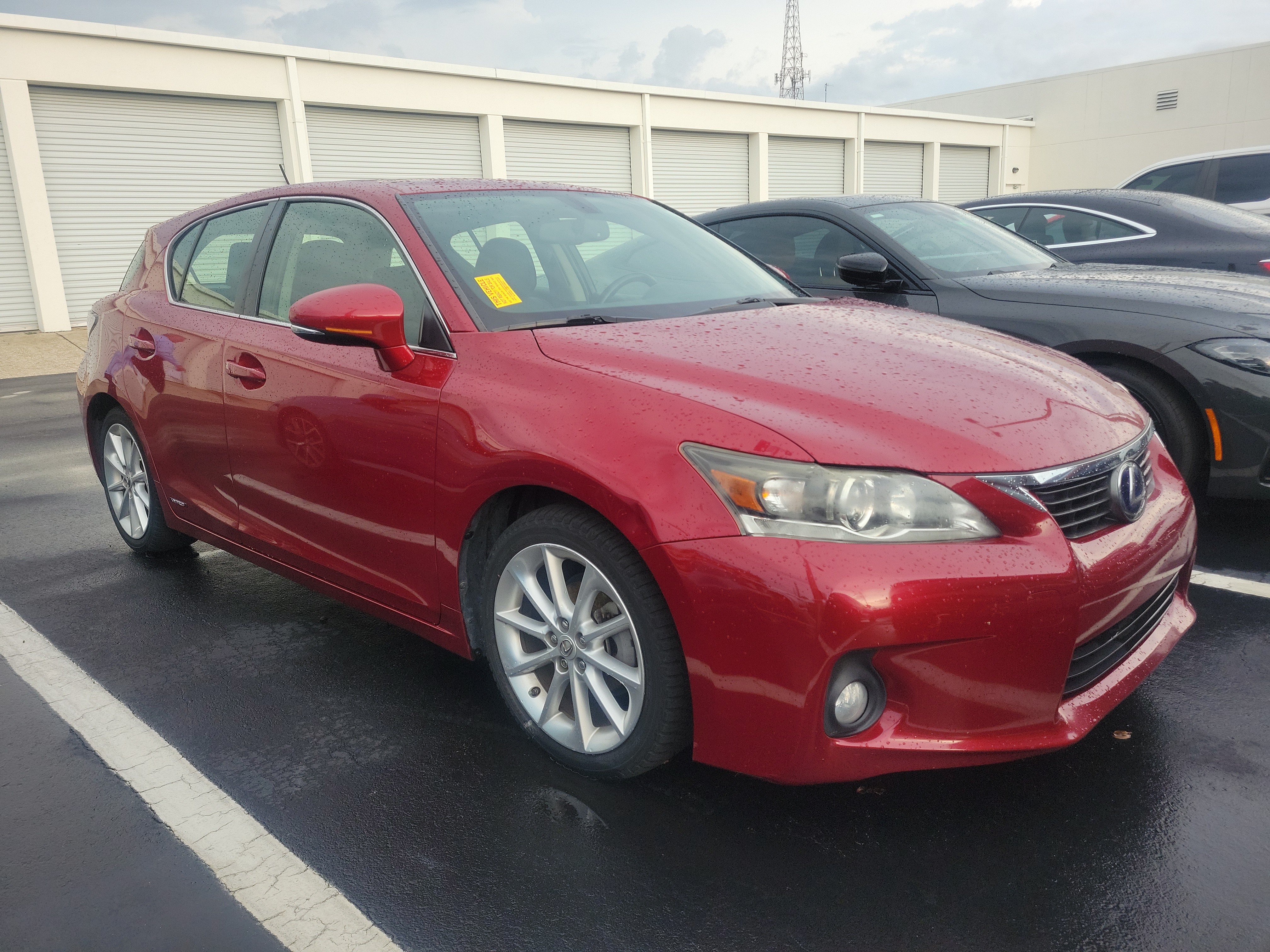 Used 2011 Lexus CT 200h Premium w/ Premium Audio Pkg FWD image 2