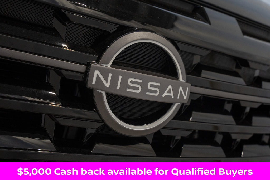 New 2026 Nissan Pathfinder Platinum w/ Accent Package FWD image 3