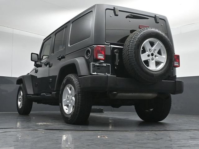 Used 2015 Jeep Wrangler Unlimited Sport w/ Quick Order Package 24S AWD/4WD image 39