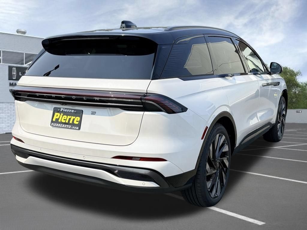 New 2026 Lincoln Nautilus Reserve AWD/4WD image 7
