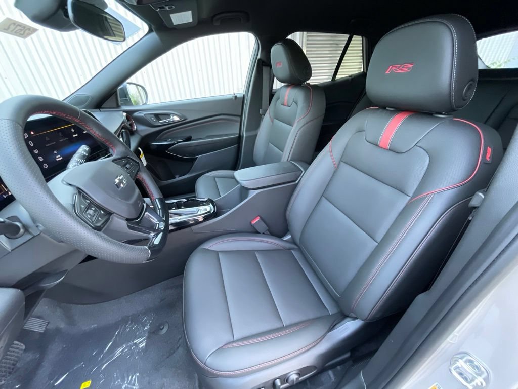 New 2026 Chevrolet Trax RS w/ Driver Confidence Package FWD image 23