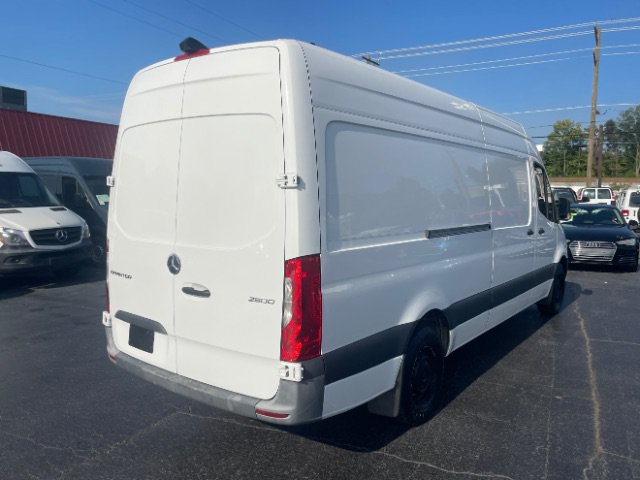 Used 2023 Mercedes-Benz Sprinter 2500 image 6