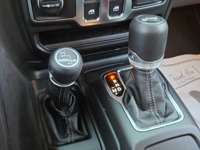 Used 2026 Jeep Wrangler Sport AWD/4WD image 14