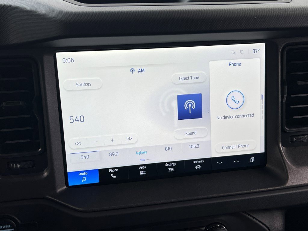 New 2025 Ford Bronco 4-Door image 14