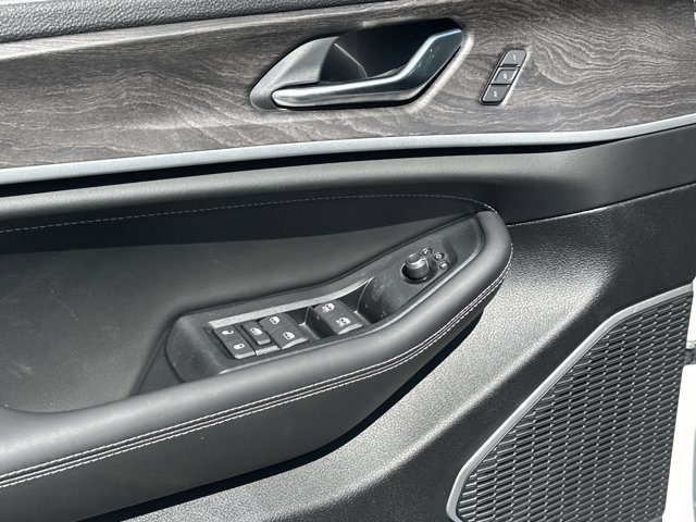 New 2026 Jeep Grand Cherokee Limited AWD/4WD image 12