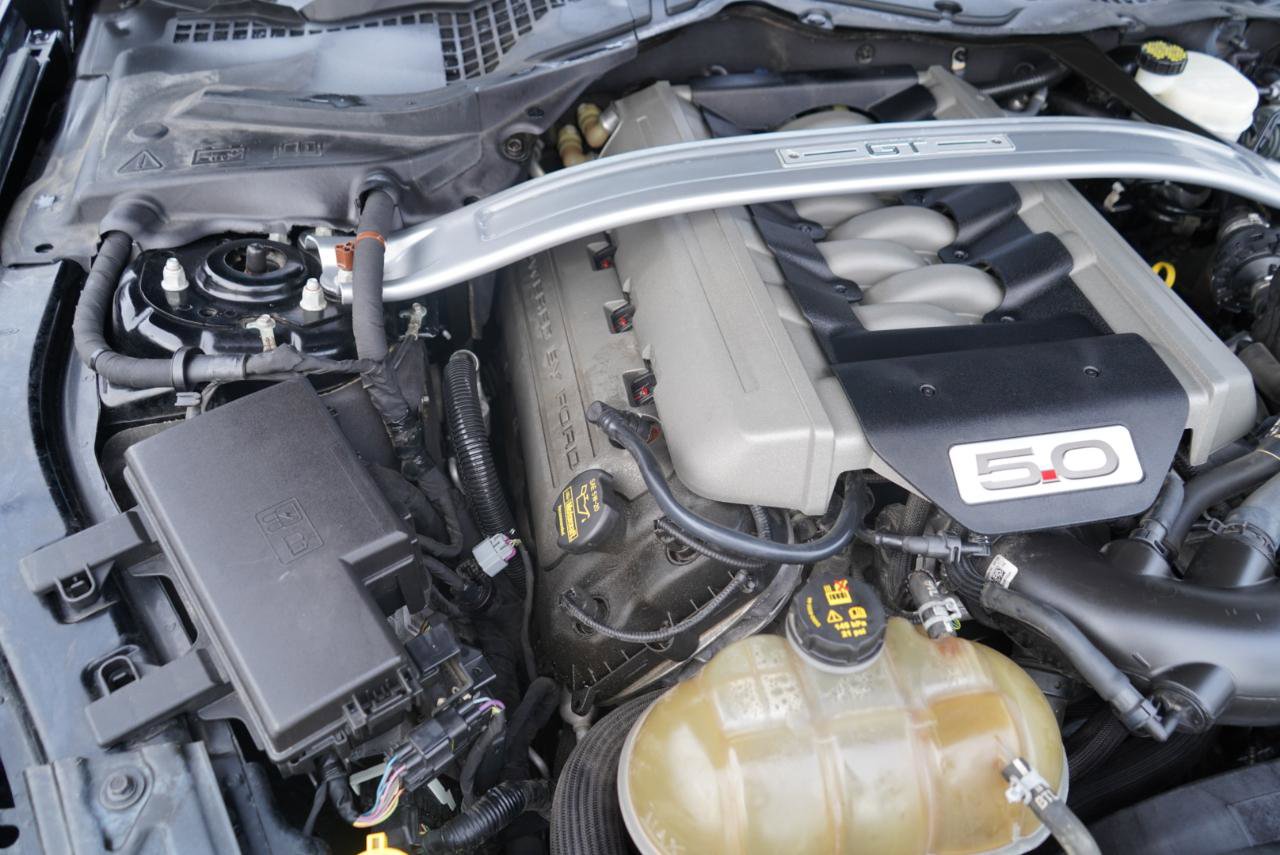 Used 2015 Ford Mustang GT Premium w/ Equipment Group 401A image 70