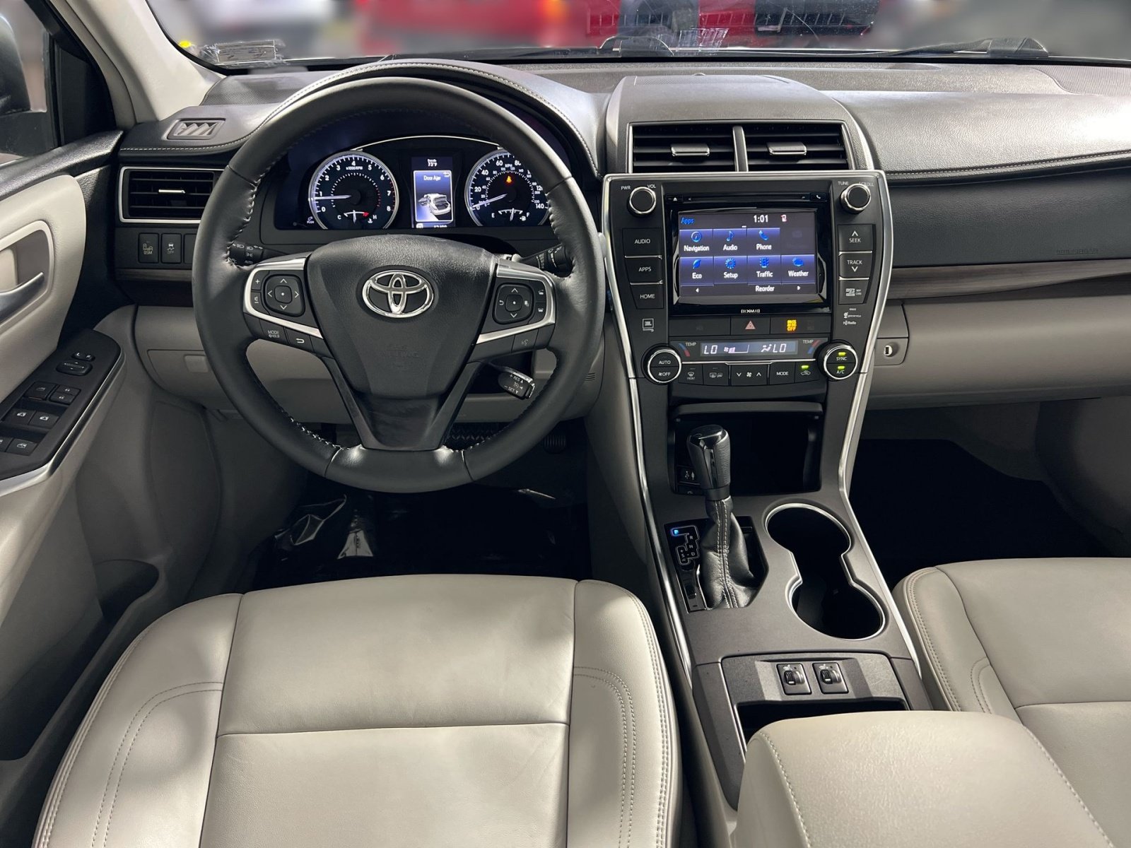 Used 2016 Toyota Camry XLE FWD image 21