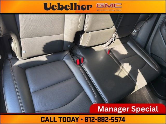 Used 2020 GMC Terrain SLT w/ Preferred Package image 6