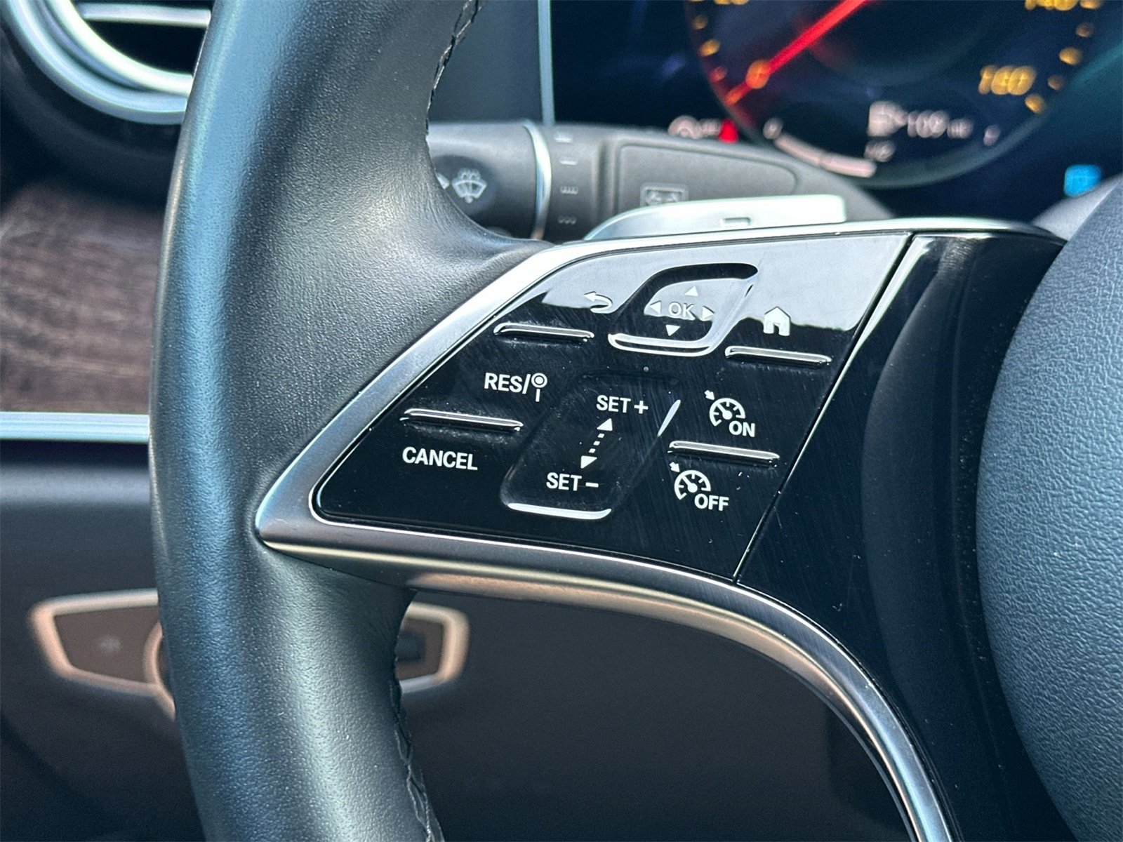 Certified 2023 Mercedes-Benz E 350 4MATIC Sedan image 28