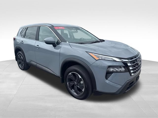 Certified 2026 Nissan Rogue SV AWD/4WD image 7