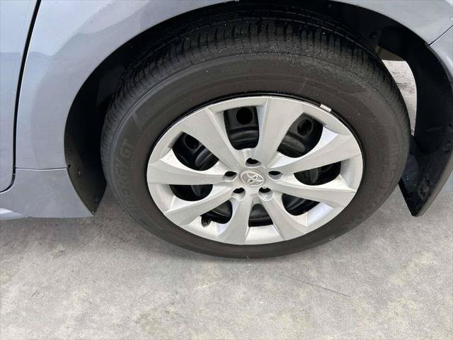 Certified 2025 Toyota Corolla LE FWD image 9