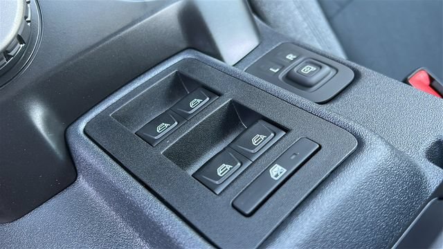 Used 2026 Ford Bronco 4-Door AWD/4WD image 35