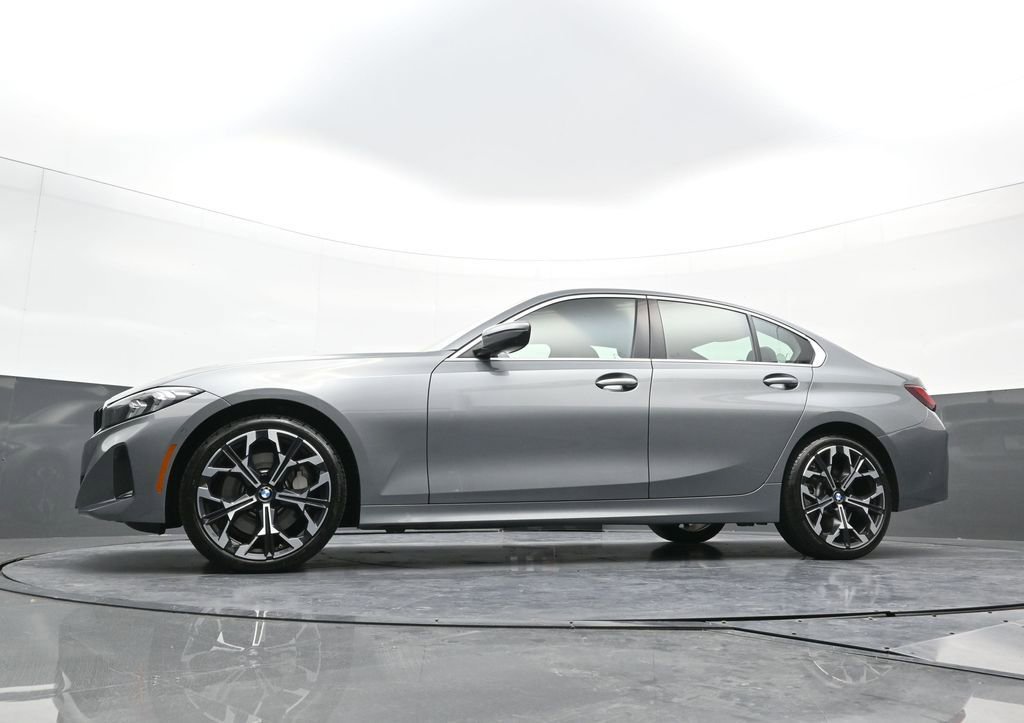 Used 2025 BMW 330i xDrive Sedan image 24