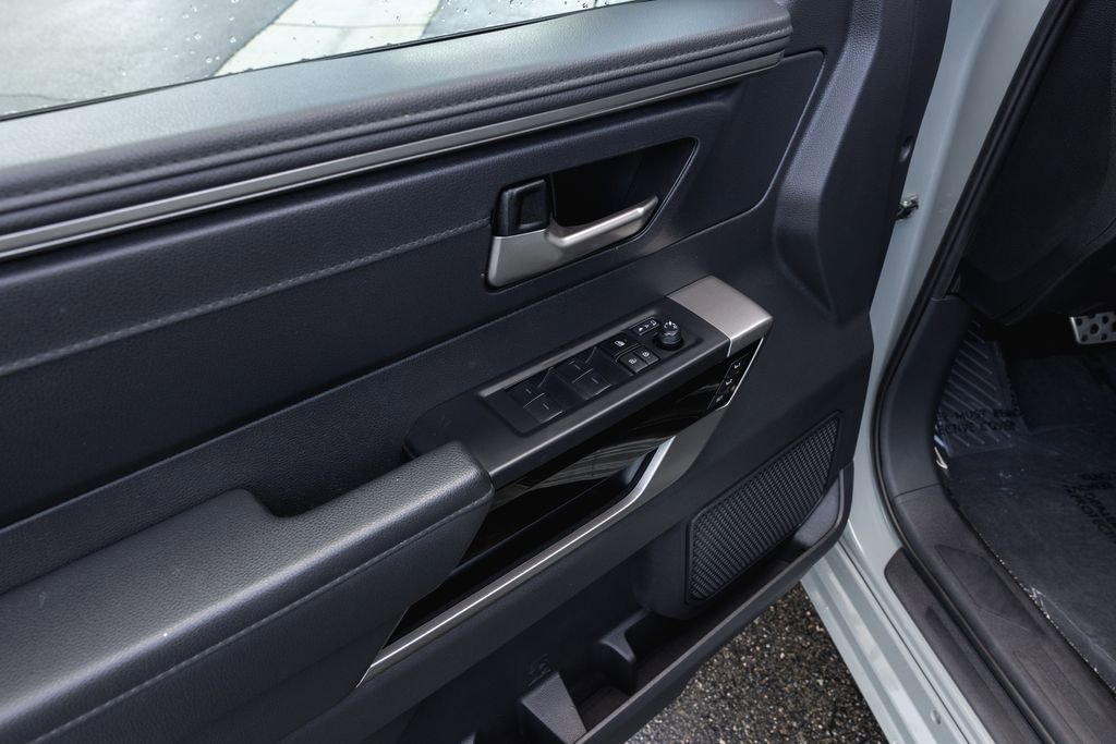 Used 2024 Toyota Tundra Limited w/ TRD Off-Road Package image 9