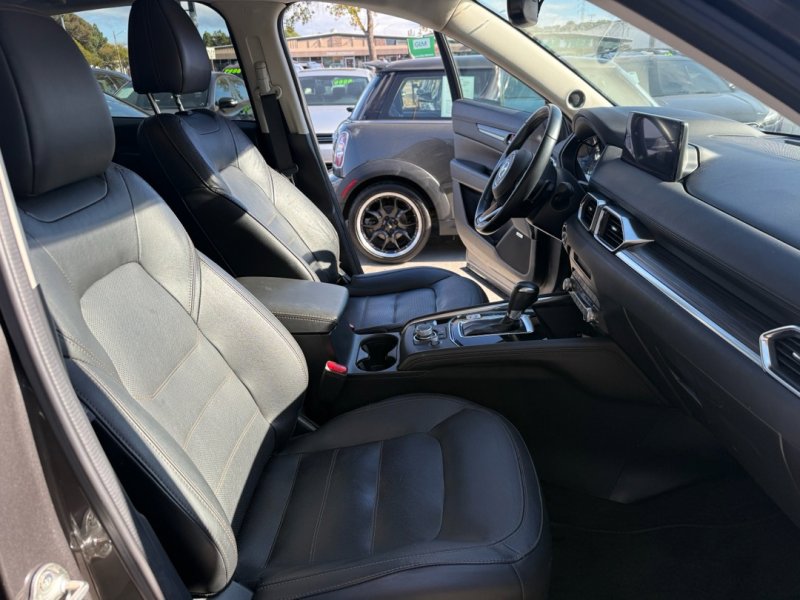 Used 2021 MAZDA CX-5 Grand Touring image 17