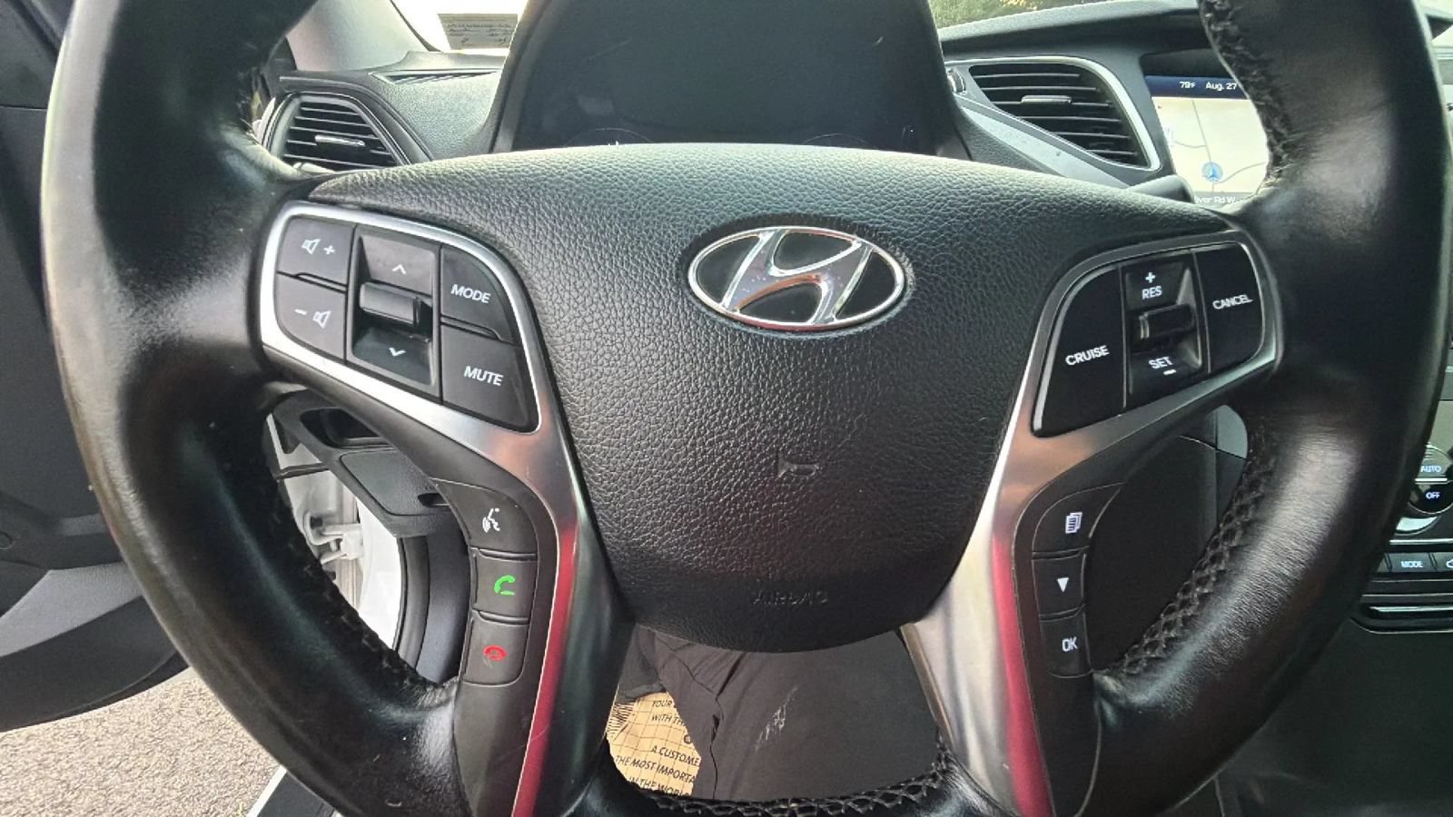 Used 2017 Hyundai Azera FWD image 26