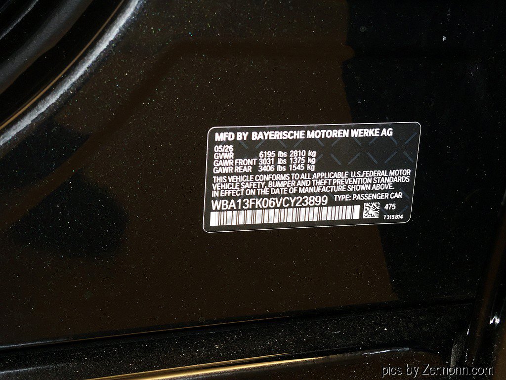 Used 2027 BMW 550e xDrive w/ Premium Package AWD/4WD image 29
