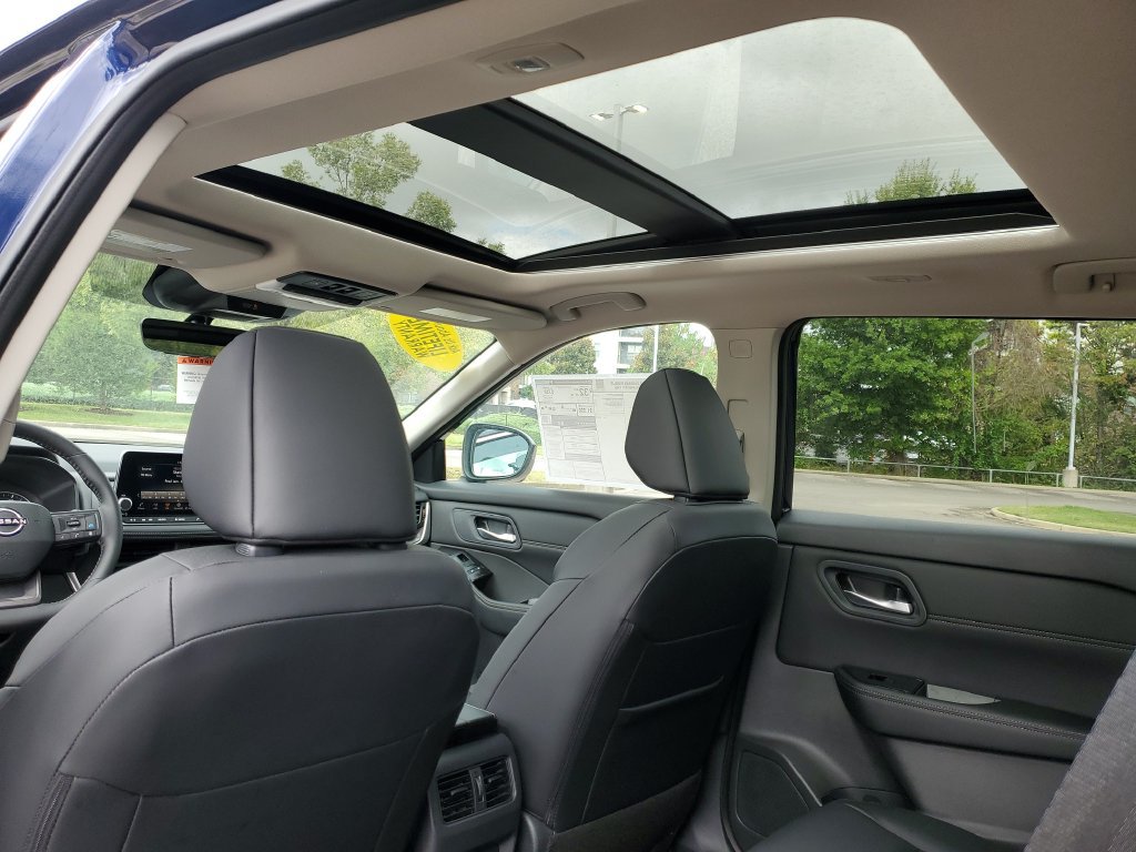 New 2026 Nissan Rogue Dark Armor FWD image 13