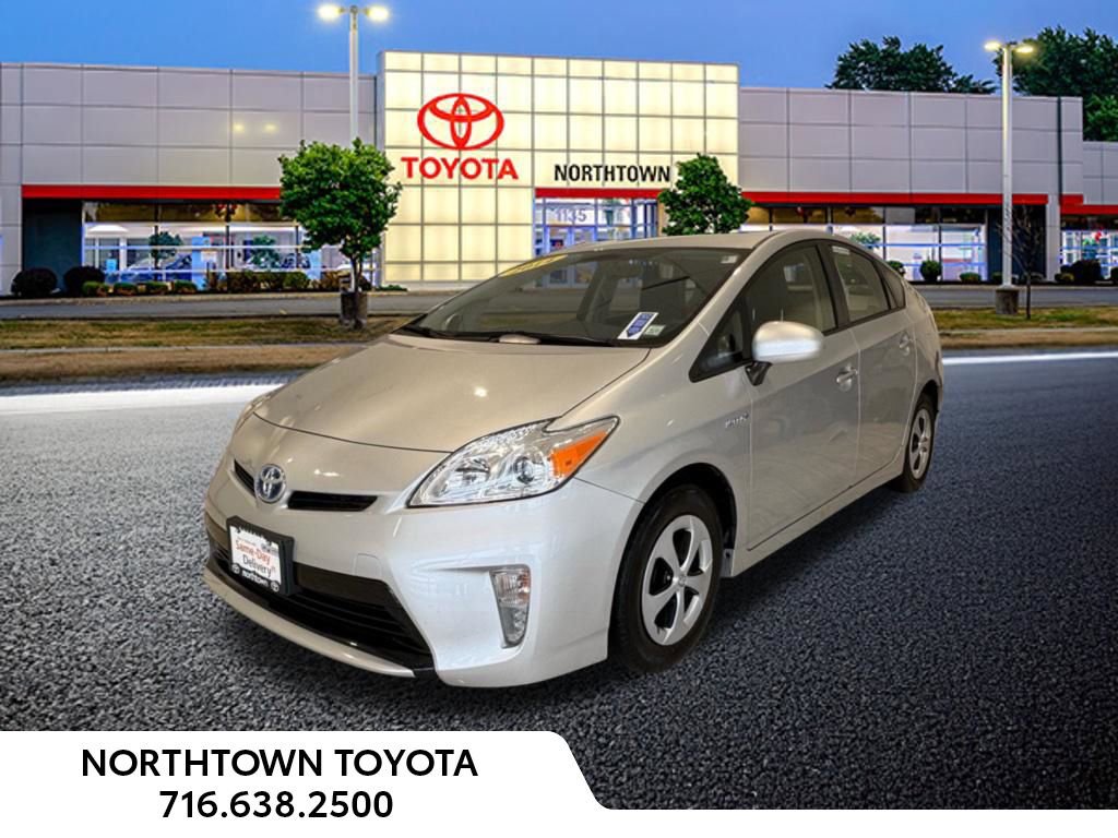 Used 2014 Toyota Prius Two image 1