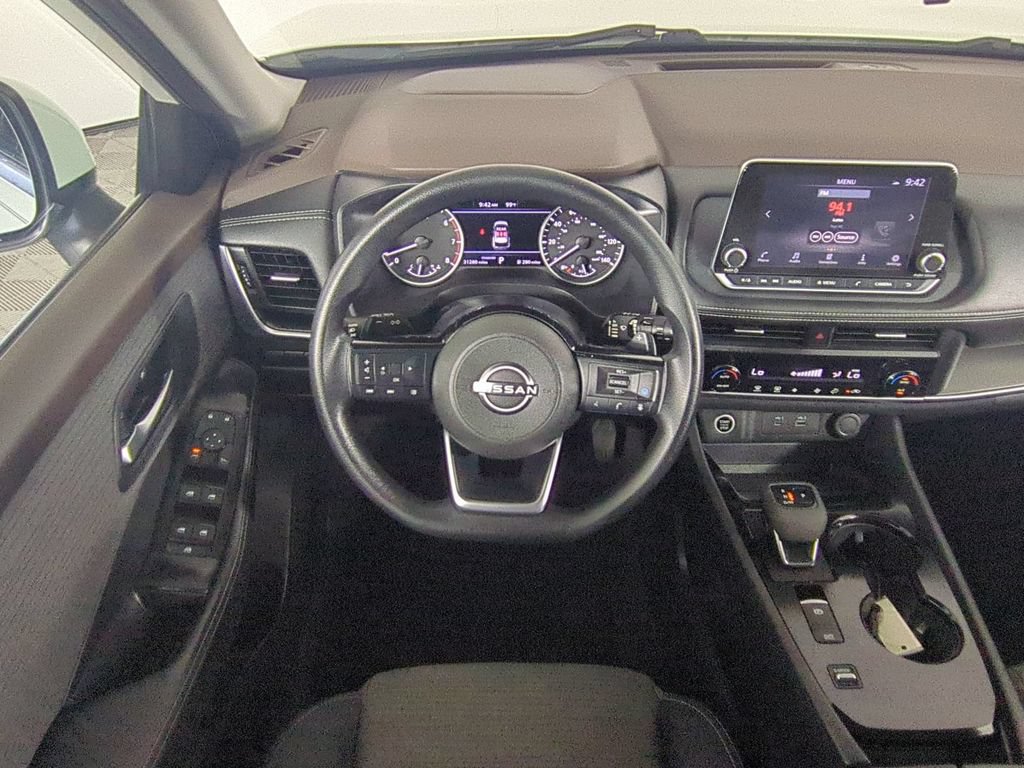Used 2023 Nissan Rogue SV FWD image 18