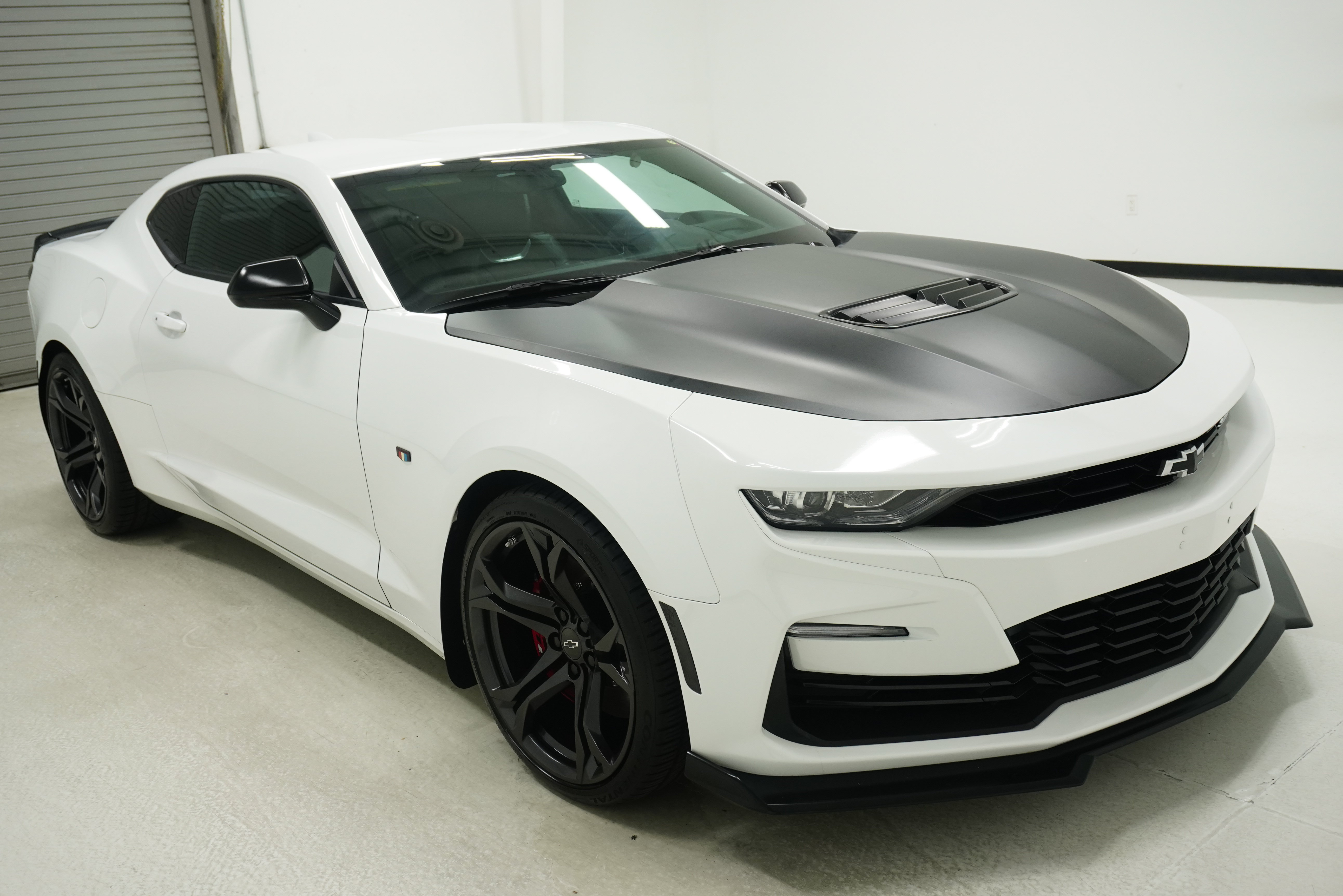 Used 2022 Chevrolet Camaro SS RWD image 3
