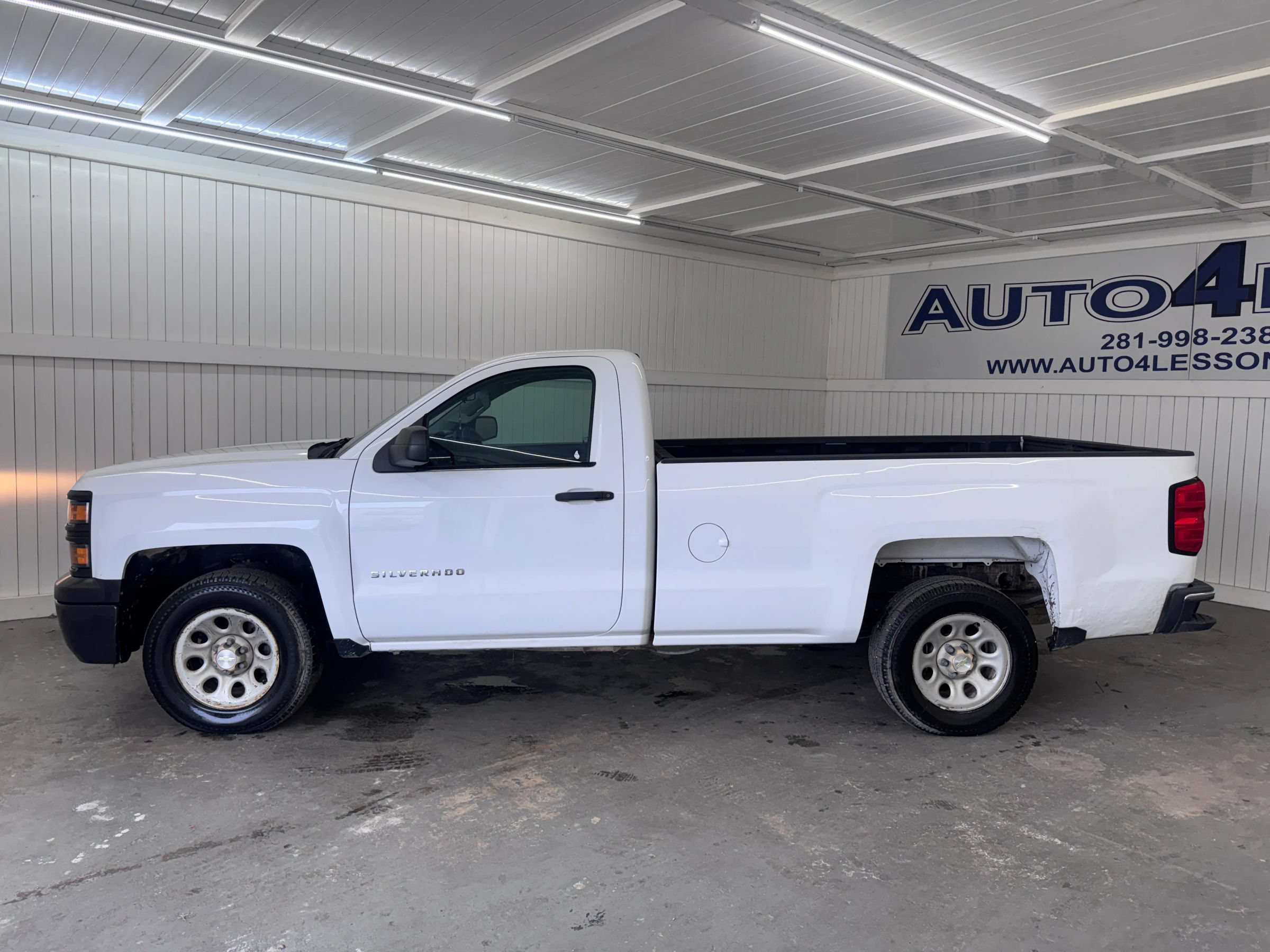 Used 2014 Chevrolet Silverado 1500 W/T RWD image 8