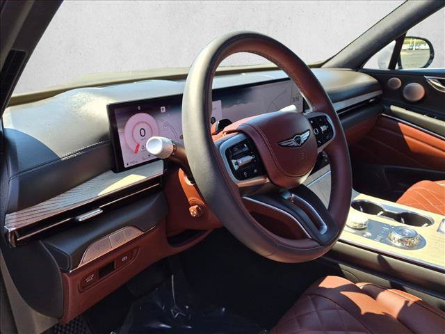 Used 2025 Genesis GV80 3.5T Prestige AWD/4WD image 10