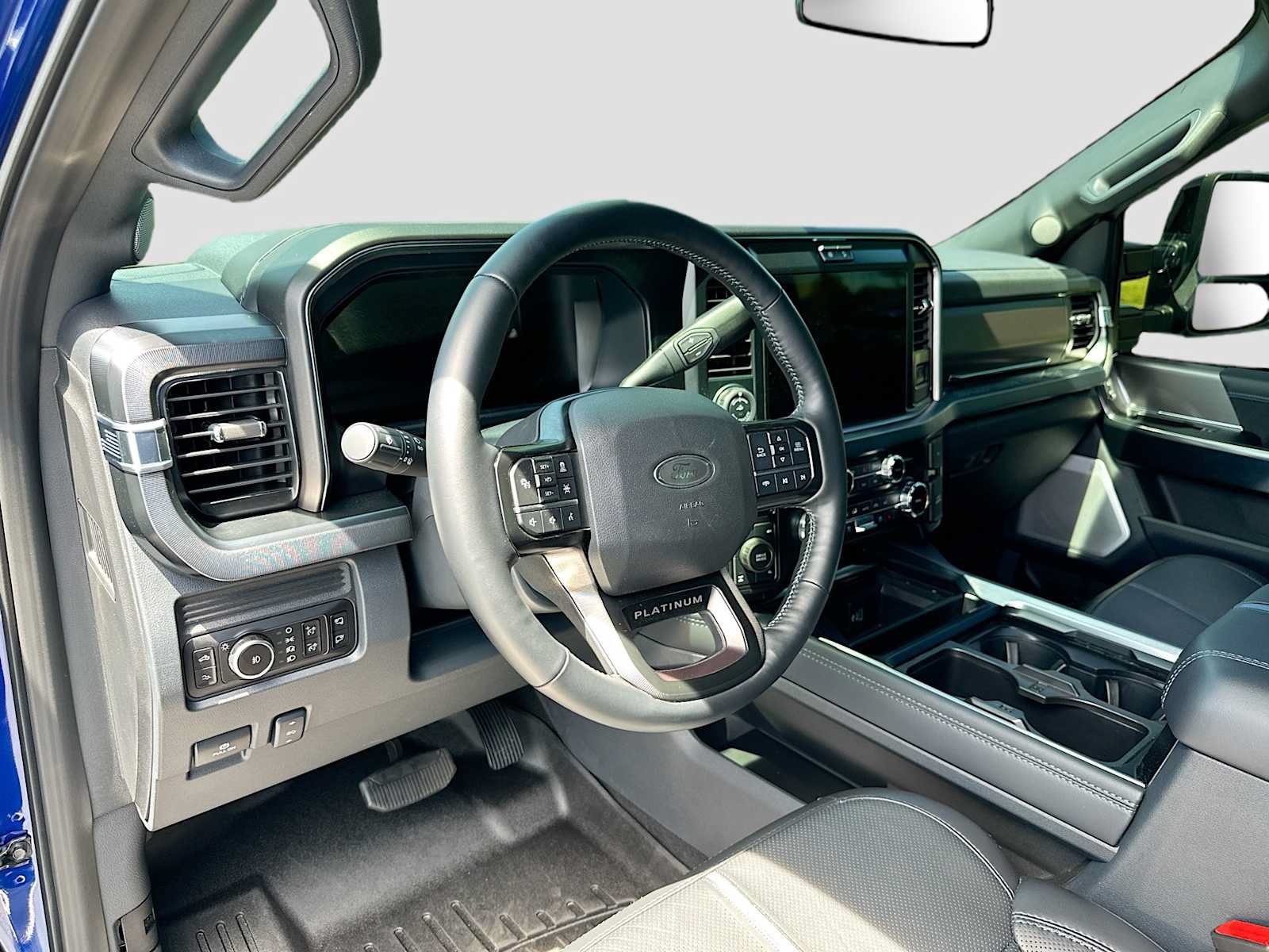 Used 2026 Ford F250 Platinum AWD/4WD image 9
