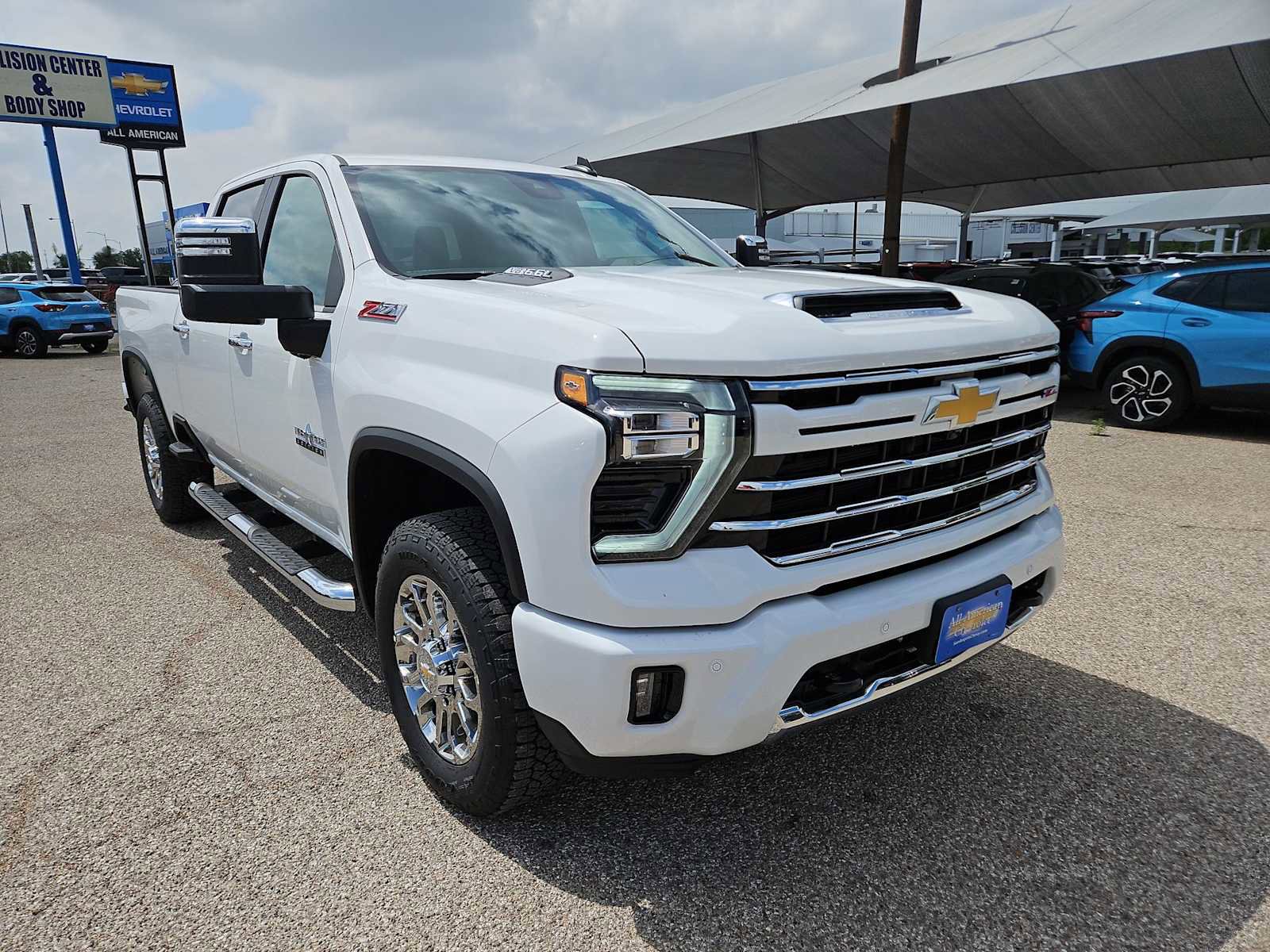 New 2026 Chevrolet Silverado 2500 LT w/ Z71 Chrome Sport Edition AWD/4WD image 2