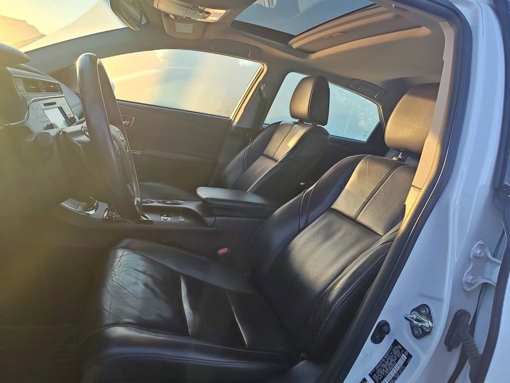 Used 2016 Toyota Avalon Limited w/ Protection Package FWD image 8